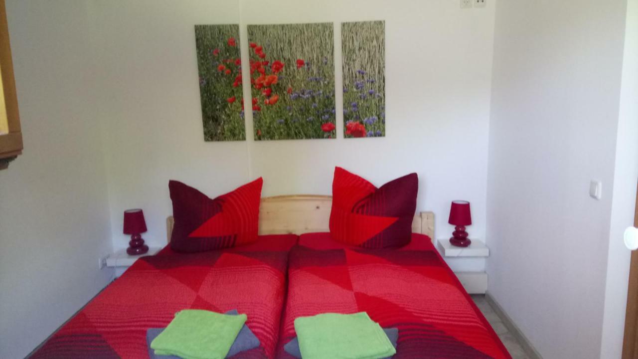 Ferienwohnung Nimm Dir Zeit 힌테르헤름스도르프 외부 사진